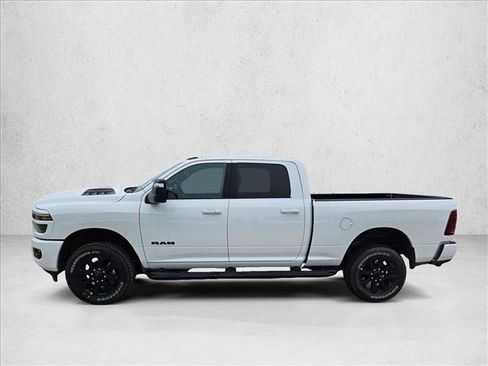 New 2026 RAM 2500 Laramie w/ Night Edition AWD/4WD image 8