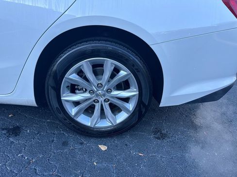 Certified 2024 Chevrolet Malibu LT image 19