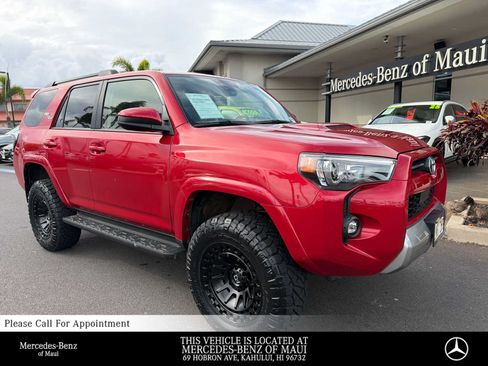 Used 2024 Toyota 4Runner TRD Off-Road AWD/4WD image 1