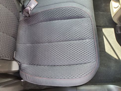 Used 2015 Chevrolet Equinox LS image 32