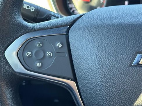 Used 2023 Chevrolet Traverse LS image 14