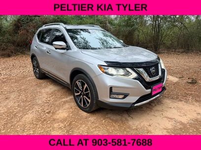 Used 2020 Nissan Rogue SL w/ Premium Package