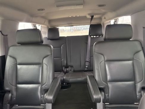 Used 2016 Chevrolet Suburban LTZ image 43