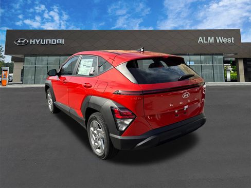 New 2026 Hyundai Kona SE FWD image 8
