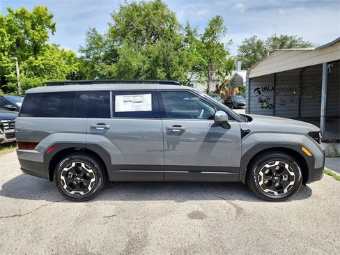 New 2025 Hyundai Santa Fe SEL image 2