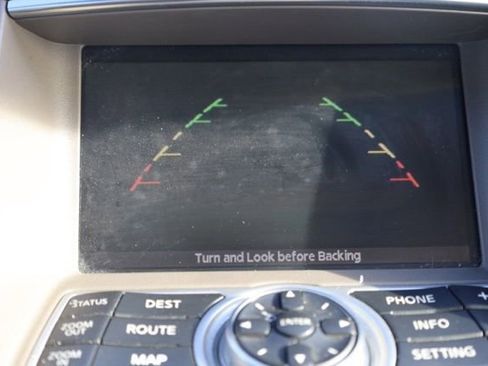 Used 2009 INFINITI G37 x w/ Premium Pkg image 12