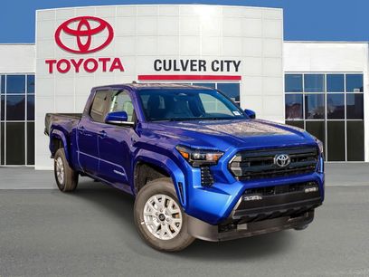 New 2025 Toyota Tacoma SR5