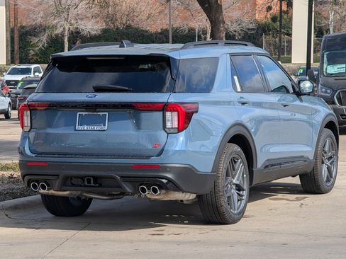 New 2026 Ford Explorer ST w/ Sun And Sound Package image 4