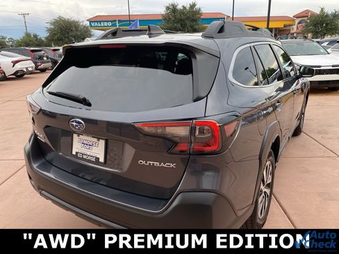 Used 2024 Subaru Outback Premium image 9