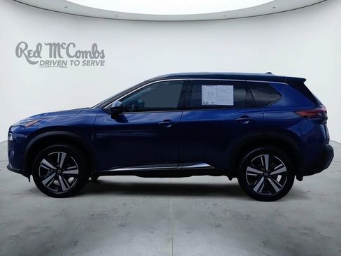 Used 2023 Nissan Rogue SL w/ SL Premium Package FWD image 2