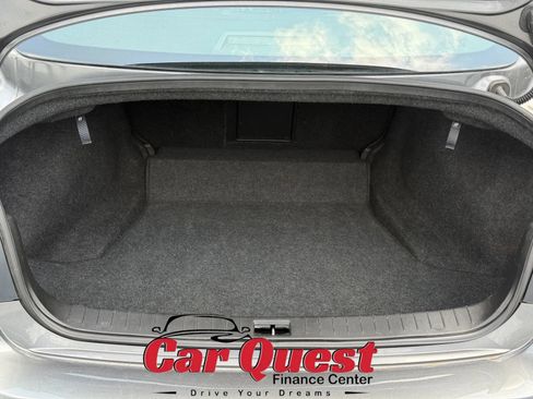 Used 2021 INFINITI Q50 Luxe RWD image 14
