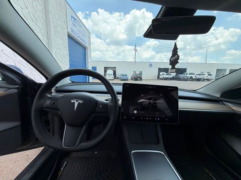 Used 2023 Tesla Model 3 Standard Range RWD image 5