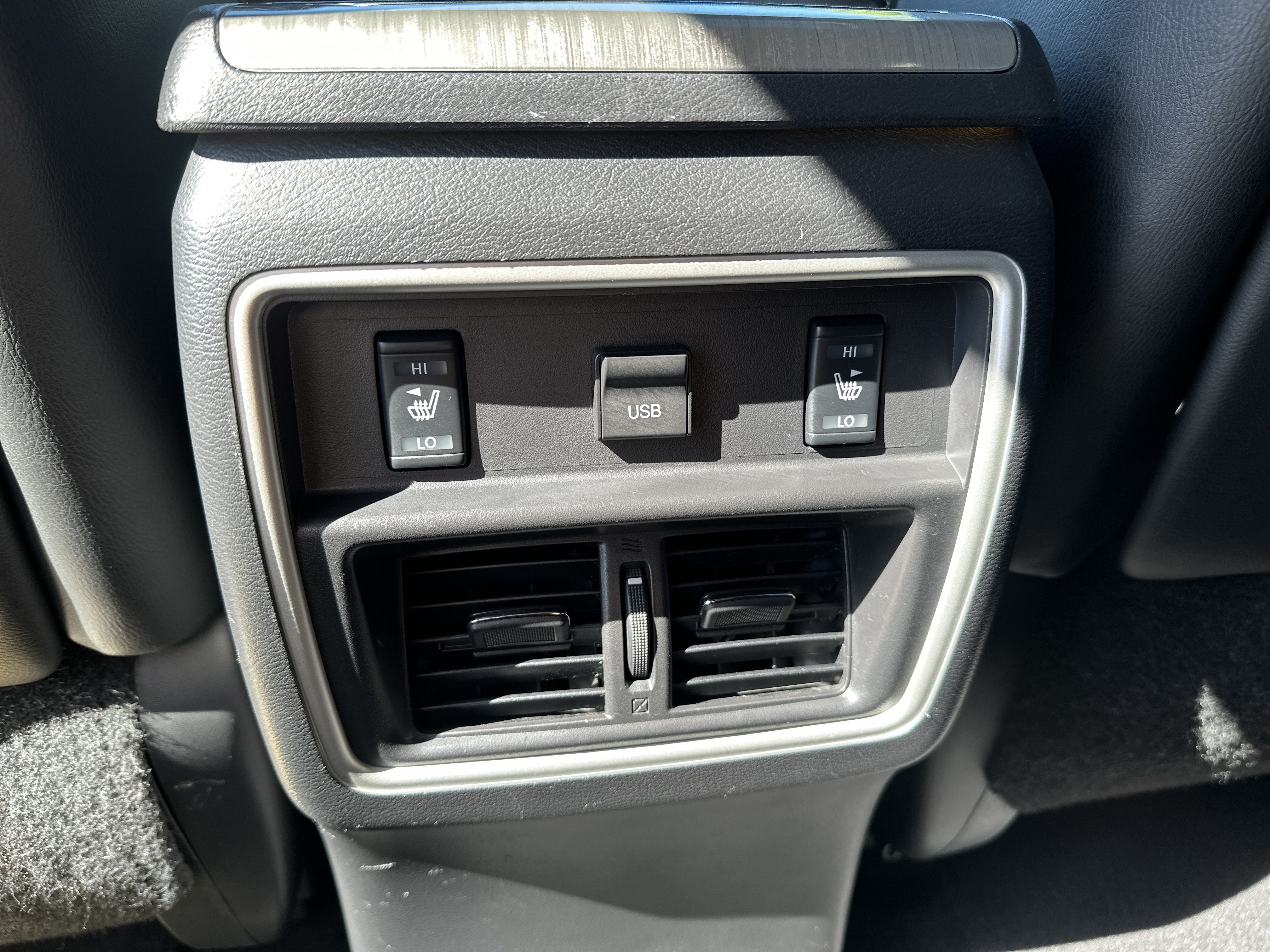 Used 2016 Nissan Murano Platinum w/ Platinum Technology Package AWD/4WD image 24