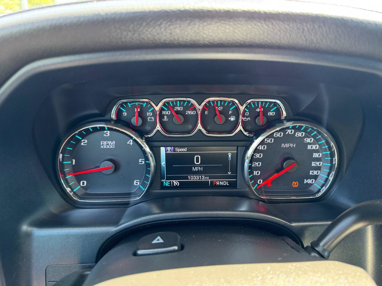 Used 2019 GMC Sierra 1500 SLE w/ SLE Value Package AWD/4WD image 41
