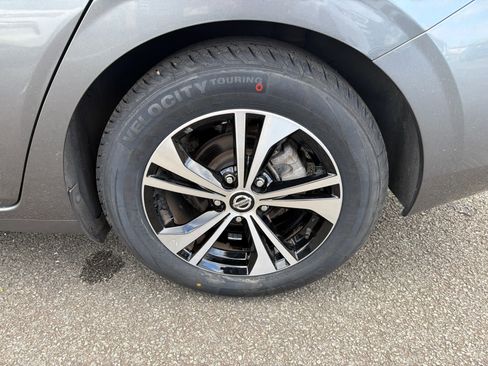 Used 2022 Nissan Sentra SV w/ All-Weather Package image 5