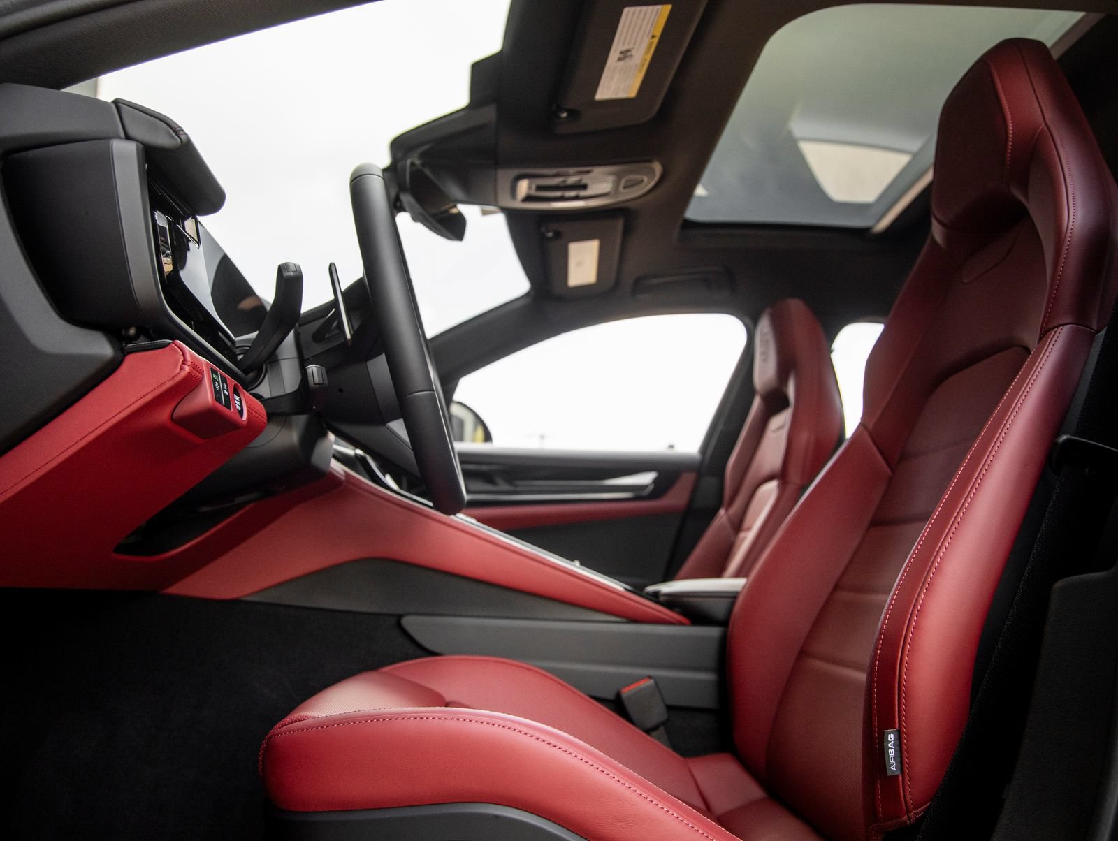 New 2026 Porsche Panamera RWD image 24