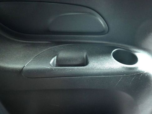 Used 2024 Chrysler Pacifica Touring image 44