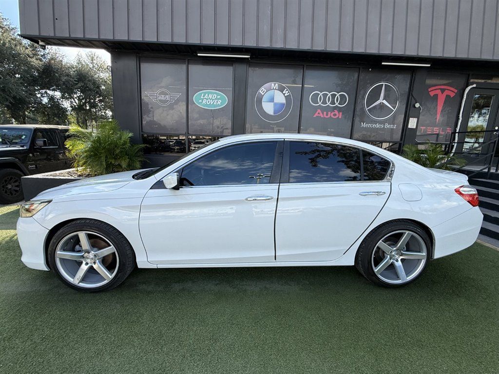 Used 2013 Honda Accord Sport image 7