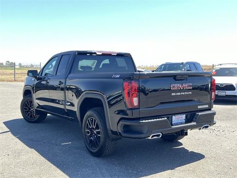 New 2026 GMC Sierra 1500 Elevation w/ LPO, Elevation Black Package image 5