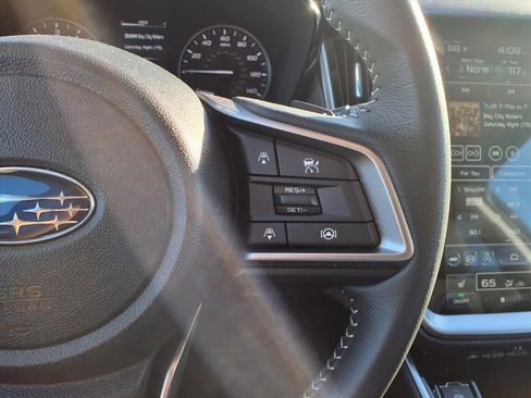 Certified 2025 Subaru Outback Premium image 11