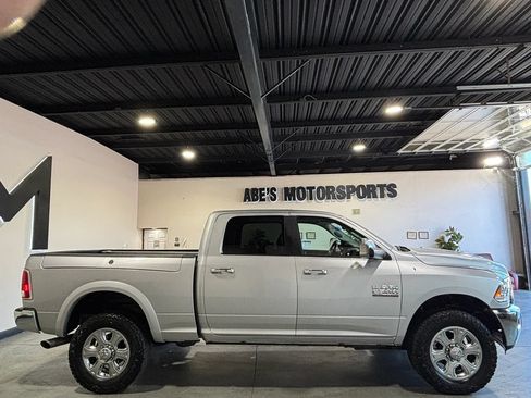 Used 2014 RAM 2500 Laramie w/ Convenience Group AWD/4WD image 4