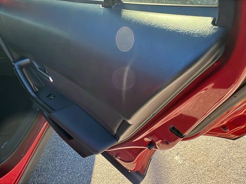 Used 2025 MAZDA CX-50 AWD 2.5 S w/ Preferred Package image 21