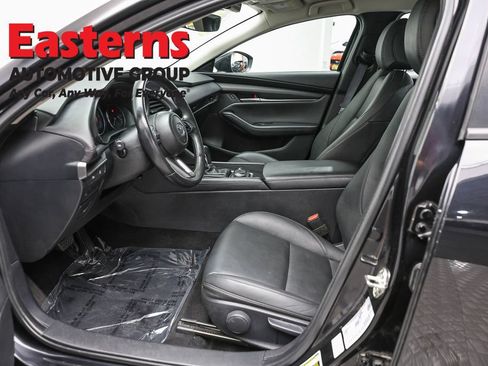 Used 2024 MAZDA MAZDA3 s FWD image 14