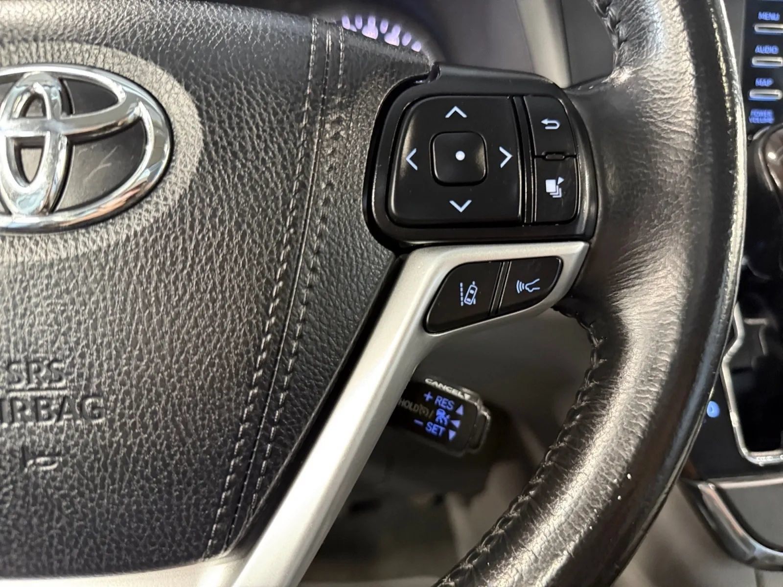 Used 2019 Toyota Sienna XLE FWD image 20