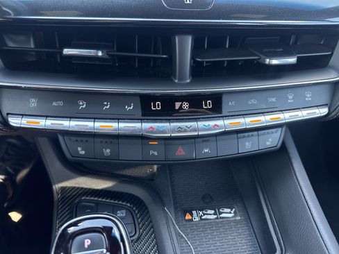 Used 2023 Cadillac CT5 Sport RWD image 19