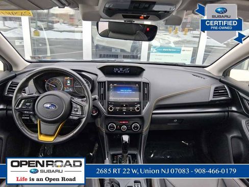 Used 2022 Subaru Crosstrek 2.5i Sport w/ Moonroof Package image 11