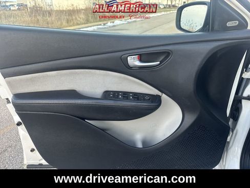 Used 2015 Dodge Dart SXT w/ Sun/Sound Group image 22