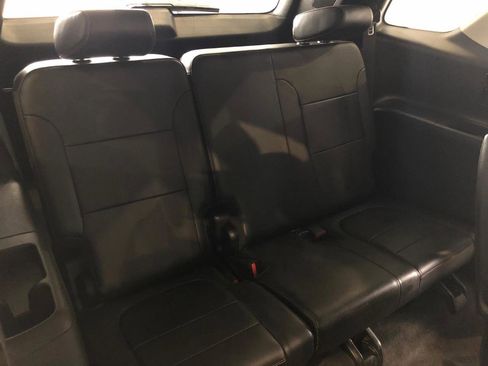 Used 2020 Chevrolet Traverse LT w/ LT Premium Package image 17