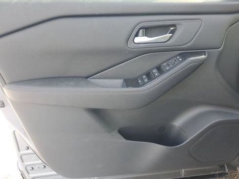 New 2026 Nissan Rogue SV w/ Cold Weather Package image 10