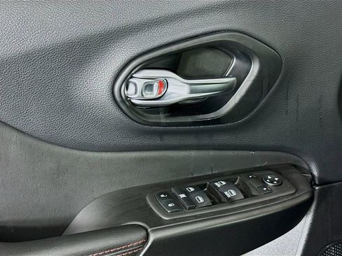 Used 2022 Jeep Cherokee Trailhawk w/ Sound & Nav Group image 22