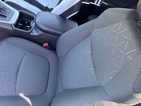 Used 2023 Toyota RAV4 XLE w/ Convenience Package image 12