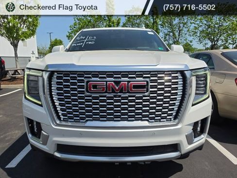 Used 2022 GMC Yukon XL Denali w/ Max Trailering Package image 2