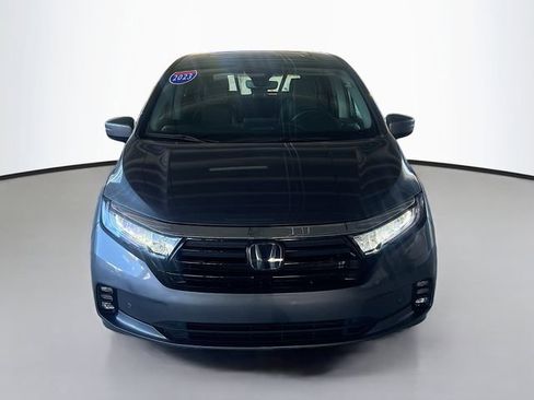 Used 2023 Honda Odyssey Elite image 2