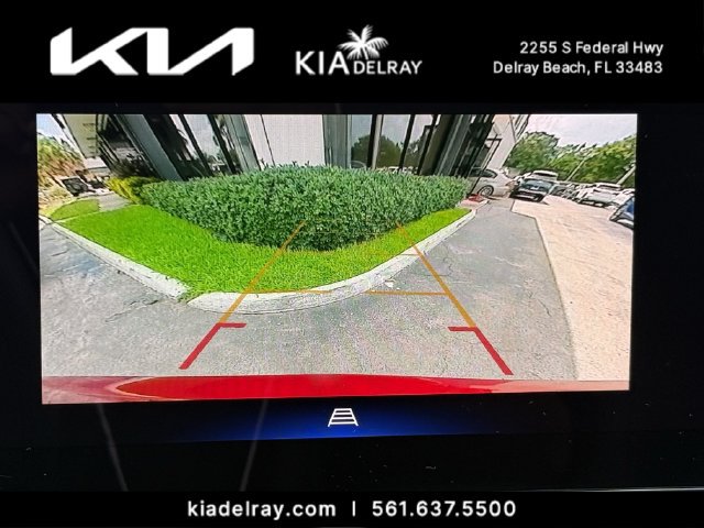 Used 2024 Chevrolet Trax LT FWD image 20