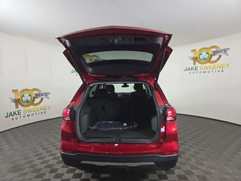 Certified 2023 Chevrolet Equinox LT image 32