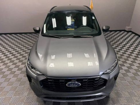 Used 2024 Ford Escape ST-Line w/ Tech Pack #1 image 5
