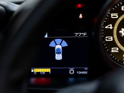Used 2018 Ferrari 488 Spider RWD image 42