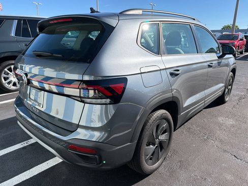 Used 2025 Volkswagen Taos S image 3