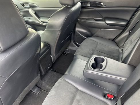 Used 2024 Mitsubishi Eclipse Cross SE image 12