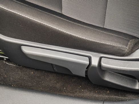 Used 2025 Nissan Sentra SV w/ Trunk Package FWD image 25