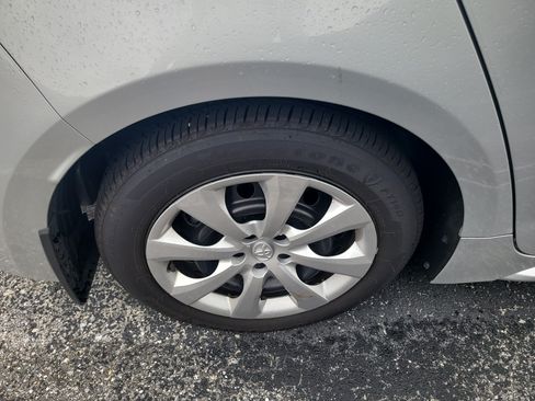 Used 2026 Toyota Corolla LE FWD image 8
