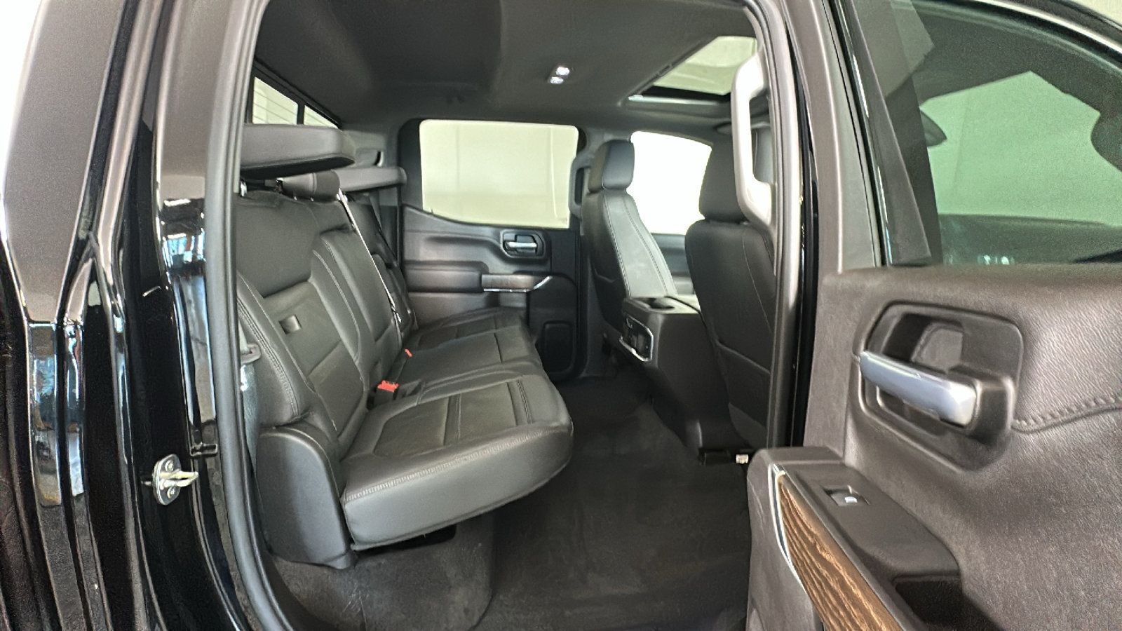 Used 2021 GMC Sierra 1500 Denali w/ Denali Ultimate Package AWD/4WD image 35