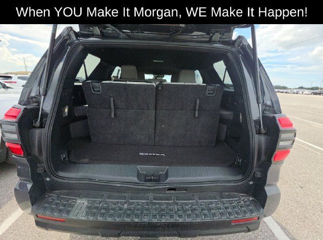 Used 2025 Toyota 4Runner SR5 RWD image 14