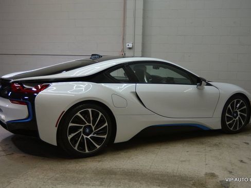 Used 2014 BMW i8 image 24