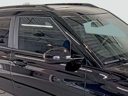 Used 2023 Chevrolet TrailBlazer RS w/ Sun and Liftgate Package image 15