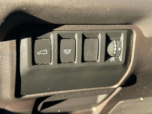 Used 2023 Subaru Ascent Limited w/ Technology Package image 24